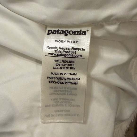 Patagonia Ivory Fleece Vest - Picture 6 of 6